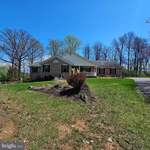 533 Sierra Dr, Martinsburg, WV 25403