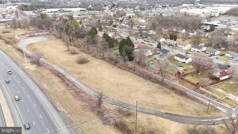 229 Wheatland St, Martinsburg, WV 25405