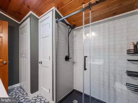 Bath - 217 Regal Dr, Falling Waters, WV 25419 photo 3 of 3