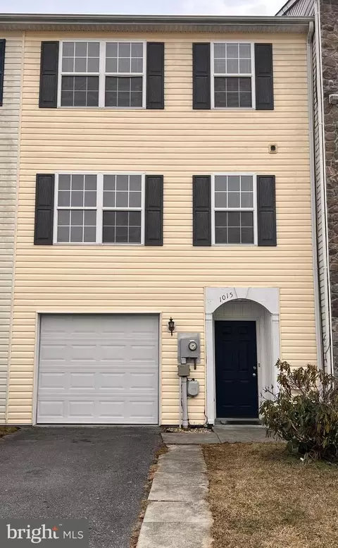 1015 Aztec Dr, Martinsburg, WV 25405