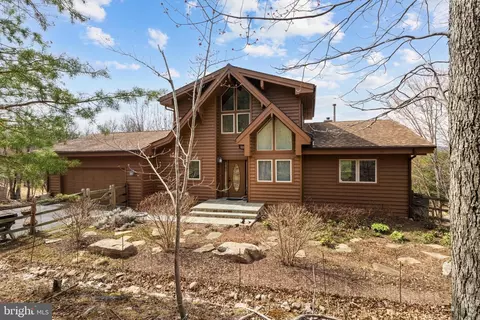 329 Cheyennes Trl, Gerrardstown, WV 25420