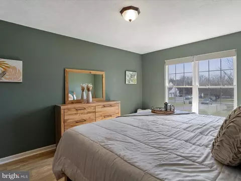 81 Viceroy Dr, Falling Waters, WV 25419 photo 14