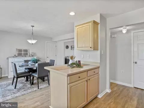 81 Viceroy Dr, Falling Waters, WV 25419 photo 11