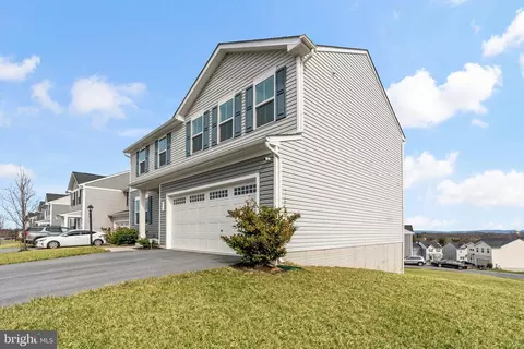 476 Salida Trl, Martinsburg, WV 25403