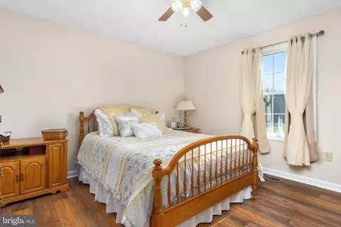 Bedroom - 59 Violet Ln, Falling Waters, WV 25419 photo 1 of 2