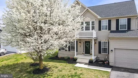 47 Lofting Ln, Martinsburg, WV 25405