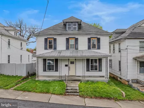 705 Virginia Ave, Martinsburg, WV 25401