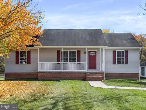 243 Violet Ln, Falling Waters, WV 25419 photo 2