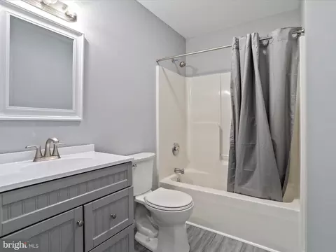 243 Violet Ln, Falling Waters, WV 25419 photo 22