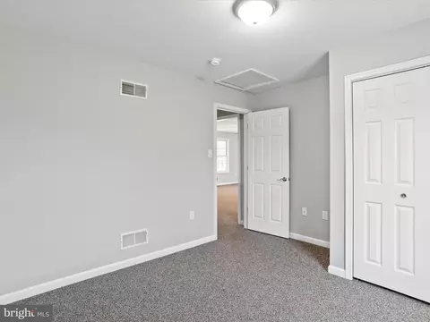 243 Violet Ln, Falling Waters, WV 25419 photo 21