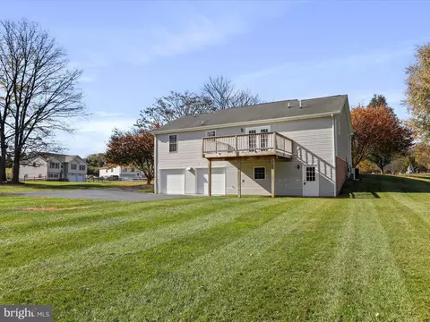 243 Violet Ln, Falling Waters, WV 25419 photo 34