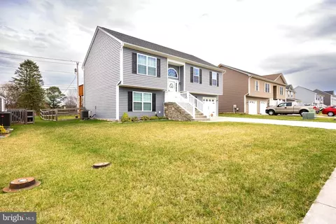149 Pochards Ct, Martinsburg, WV 25403