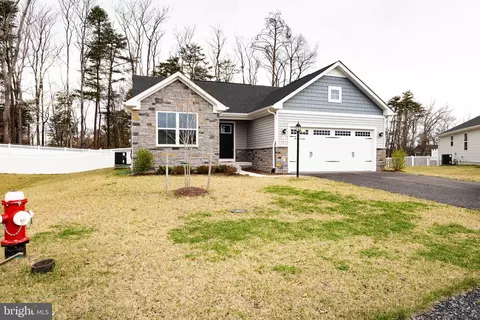 70 Wedmore Ct, Martinsburg, WV 25405