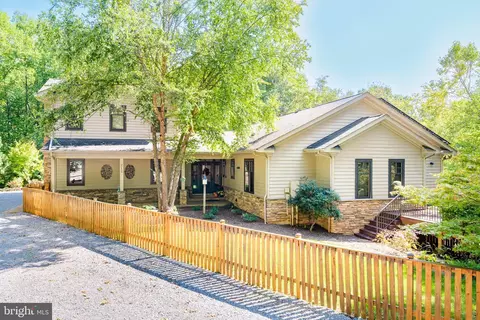 212 Cicada Dr, Martinsburg, WV 25403