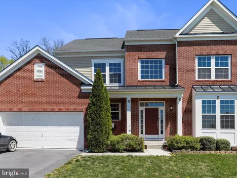 374 Avalon Trl, Hedgesville, WV 25427