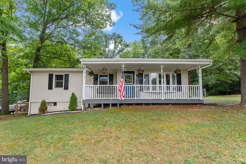138 Blair St, Martinsburg, WV 25404