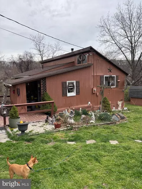 396 Consiler Ln, Hedgesville, WV 25427