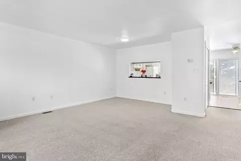 148 Morningside Dr, Falling Waters, WV 25419 photo 6