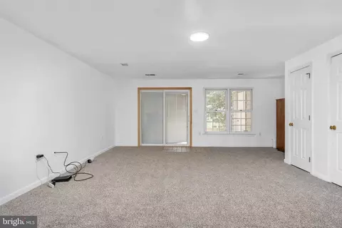 148 Morningside Dr, Falling Waters, WV 25419 photo 20