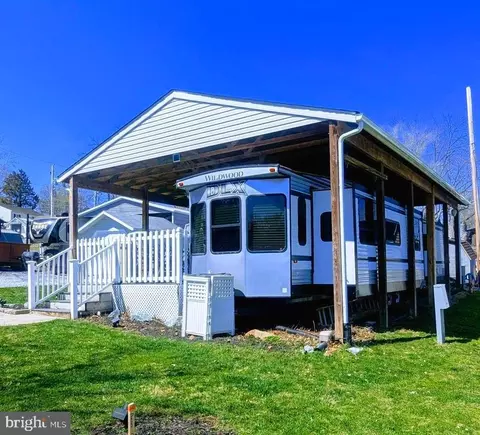 Block 5 Lot 43 Chipmunk Circle, Falling Waters, WV 25419