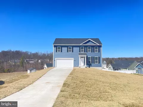 80 Thyme Way, Bunker Hill, WV 25413