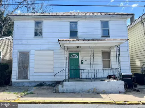 316 S Church St, Martinsburg, WV 25401