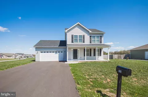 723 Duckwoods Ln, Martinsburg, WV 25403