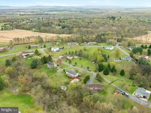 90 Cassie Dr, Falling Waters, WV 25419 photo 36