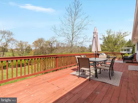 90 Cassie Dr, Falling Waters, WV 25419 photo 29
