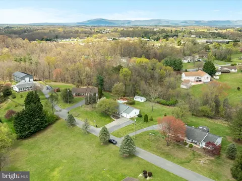 90 Cassie Dr, Falling Waters, WV 25419 photo 41