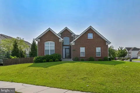 101 Station Ter E, Martinsburg, WV 25403