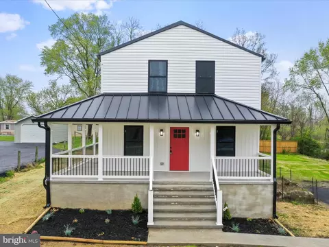 1197 Van Clevesville Rd, Martinsburg, WV 25405