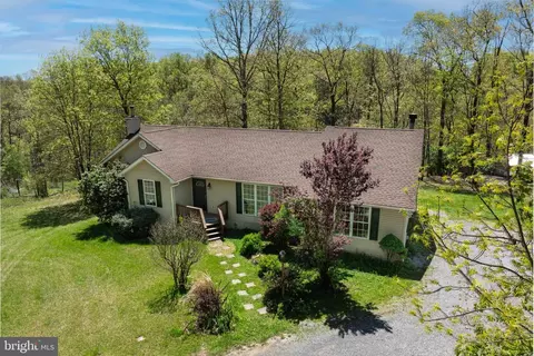 2208 Quarry Rd, Bunker Hill, WV 25413