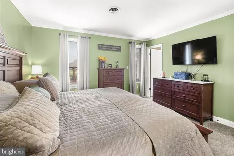 Bedroom - 54 Dove Ln, Falling Waters, WV 25419 photo 2 of 3