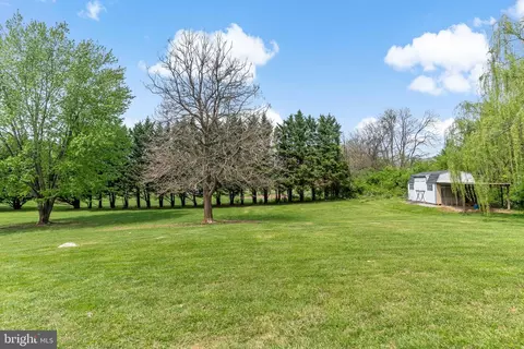 63 Lewill Ln, Bunker Hill, WV 25413 photo 9