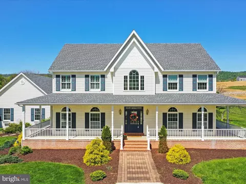 297 Horizon Way, Martinsburg, WV 25403