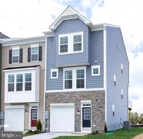 416 Husky Trl, Martinsburg, WV 25403