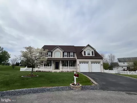 64 Yardley Ct, Martinsburg, WV 25405