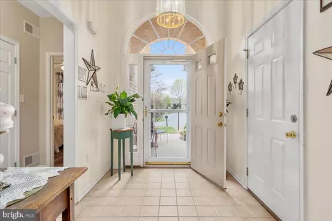 Entry Way - 93 Radcliff Ln, Falling Waters, WV 25419 photo 3 of 5
