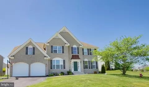 10 Dyer Way, Martinsburg, WV 25404