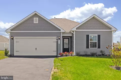 59 Cassatt Ln, Martinsburg, WV 25401