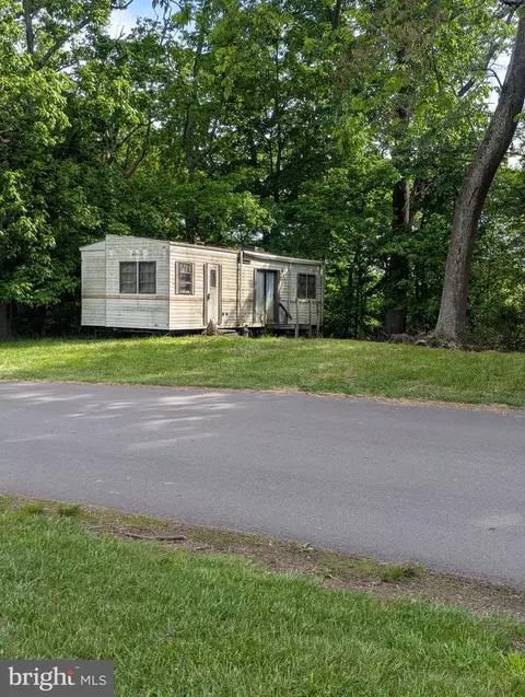 Block 78 Lot 66 Yogi Bear Blvd, Falling Waters, WV 25419