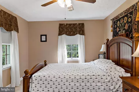 Bedroom - 134 Tufts Ln, Falling Waters, WV 25419 photo 11 of 11
