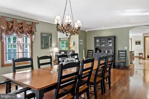 Dining - 134 Tufts Ln, Falling Waters, WV 25419 photo 3 of 5