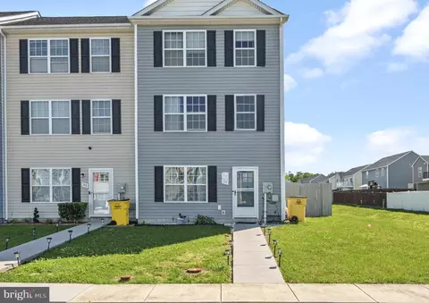 39 Baltic Ct, Inwood, WV 25428