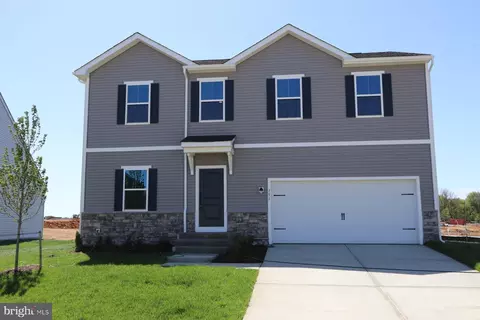 96 Reformation Dr, Martinsburg, WV 25405
