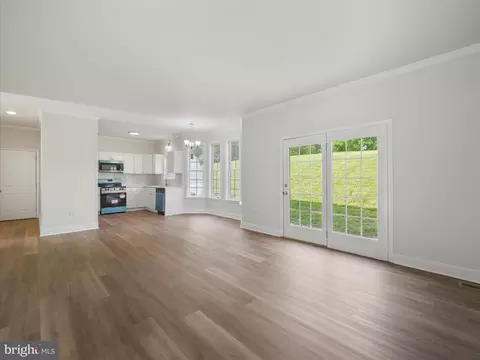 Living - 526 Colston Dr, Falling Waters, WV 25419 photo 1 of 8
