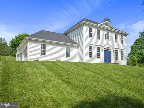 Exterior - 526 Colston Dr, Falling Waters, WV 25419 photo 3 of 5