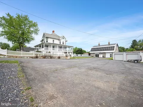 400 True Apple Way, Inwood, WV 25428