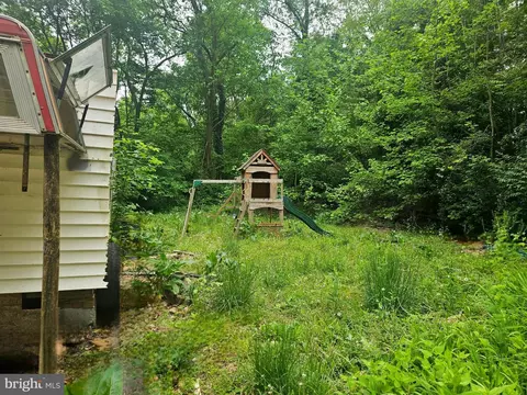 250 Burnside Dr, Falling Waters, WV 25419 photo 22